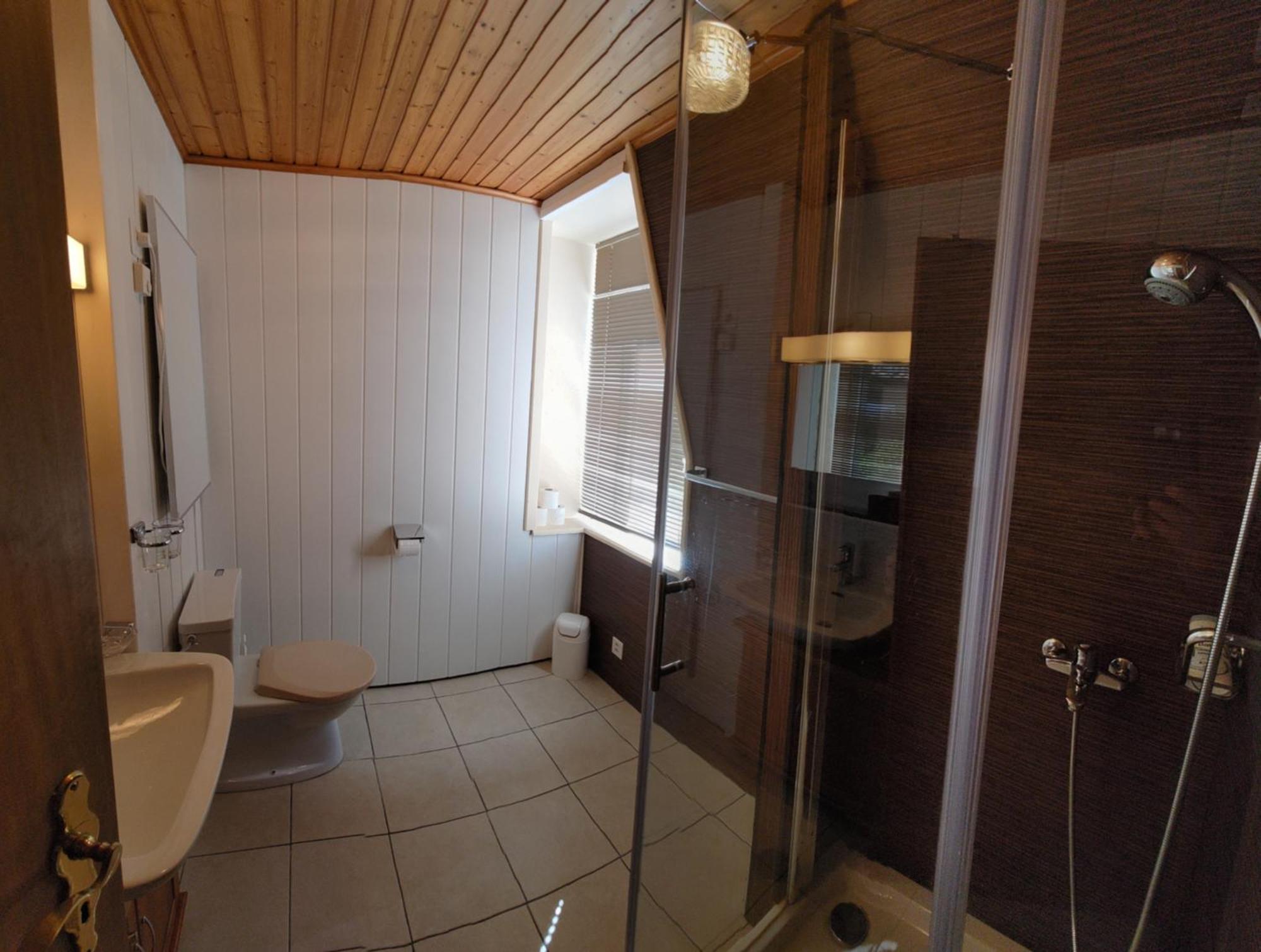 Maison D'Hotes De La Gare Montbovon Oda fotoğraf